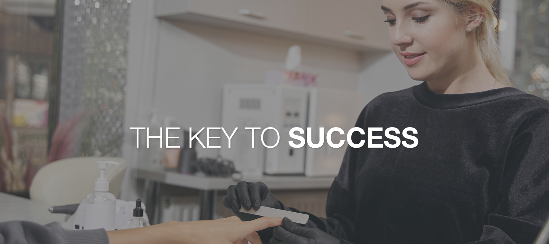 The Key to Success: Building Strong Bonds with Suppliers and Distributors in the Nail Industry