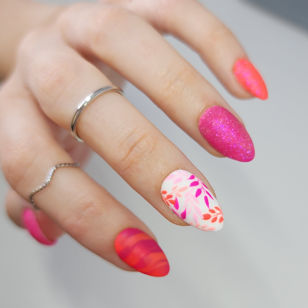 ONLINE COURSE - LE 301 | Get Colorful Nail Art Class