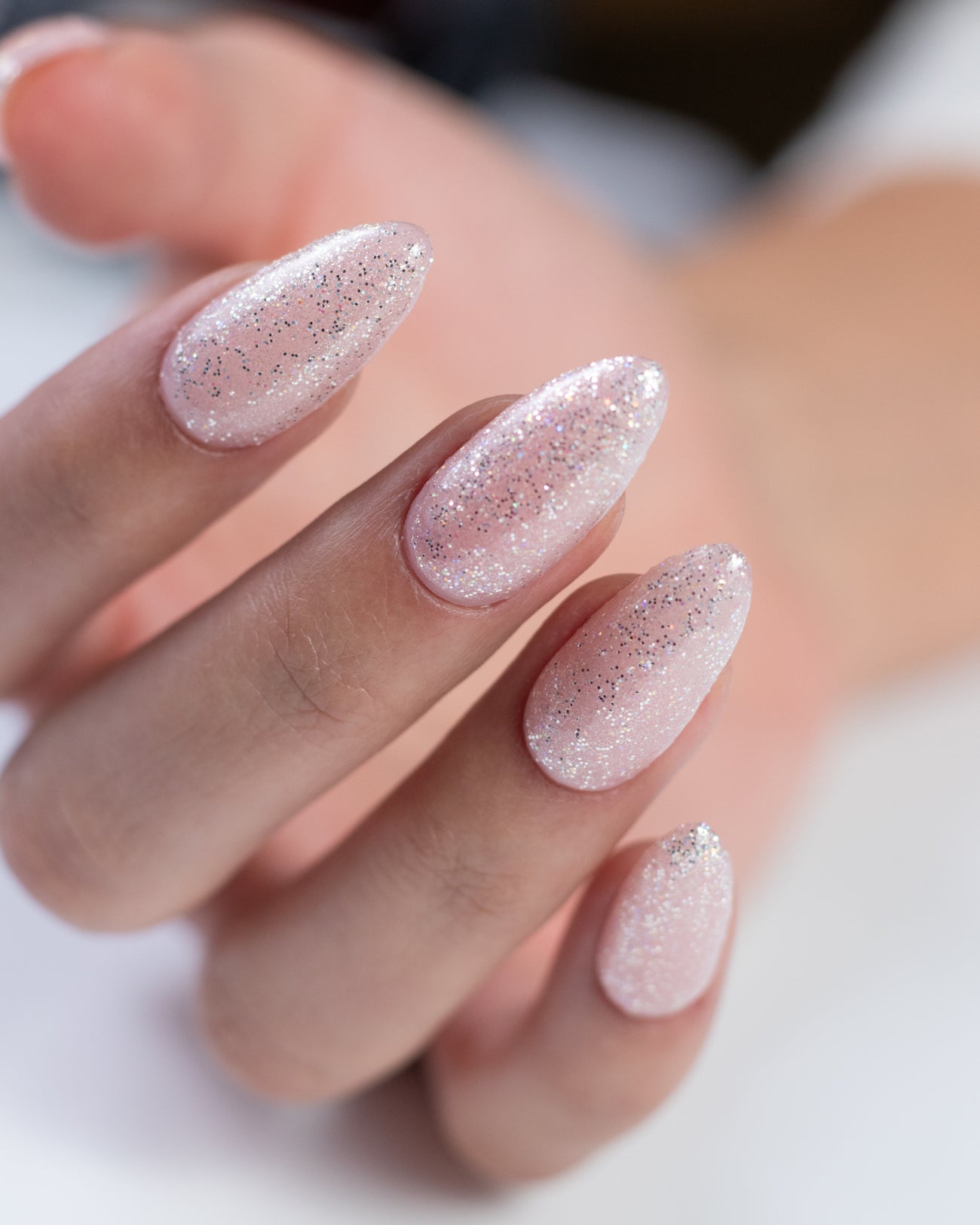 Gel nail polish with glitter discount