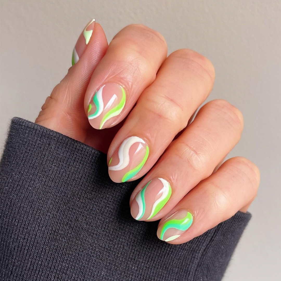 Fall in Love with these Valentine's Nail Designs — Light Elegance