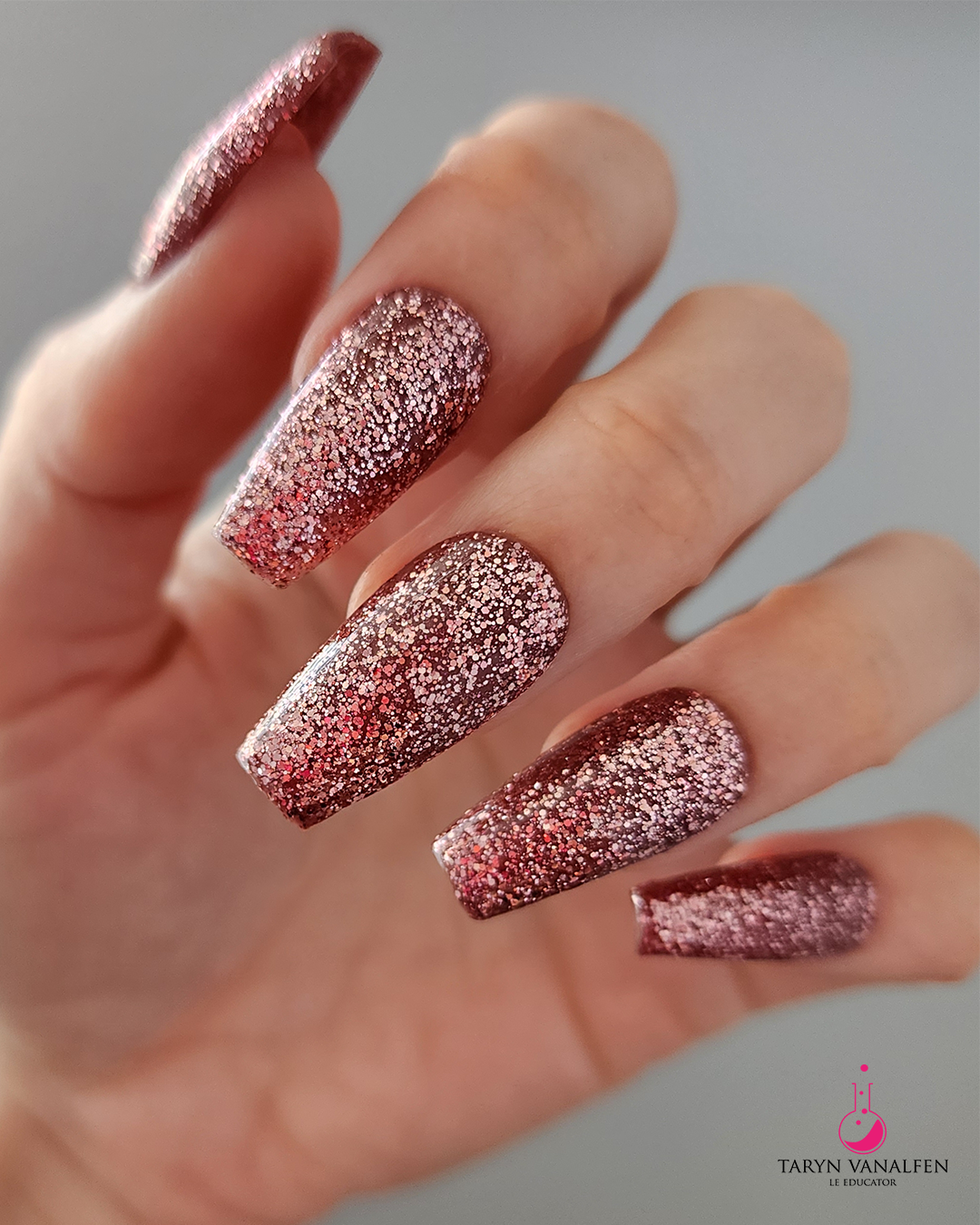 P+ Diamond in the Rough Glitter Gel Polish 10 ml