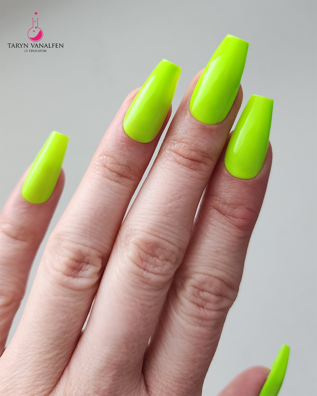 P+ Groovy Green Gel Polish 10 ml