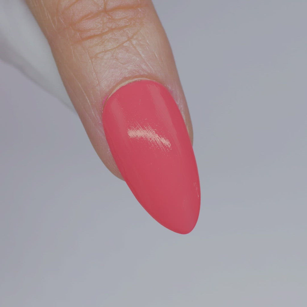 New P+ Do the Van Go-Go Gel Polish, 15 ml.